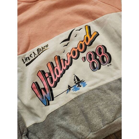 Vtg 1988 Wildwood beach sweatshirt Raglan multicolor graphic print made in USA - Picture 2 of 8